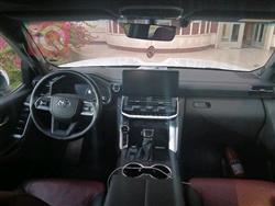 تۆیۆتا لاند کروزەر